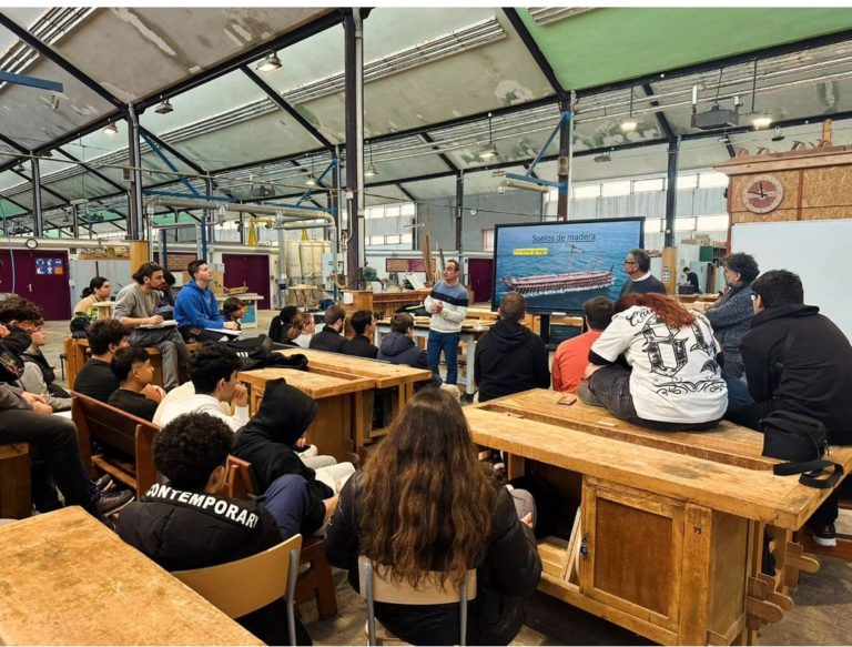 JORNADAS TÉCNICAS DE LA ESCOLA DE TREBALL DE BARCELONA Y EL INS PERE MARTELL DE TARRAGONA